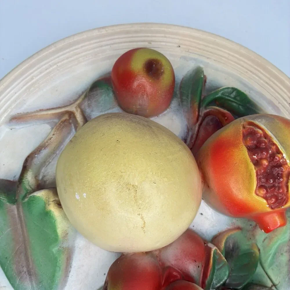 Vintage MCM 14” Large Round 3D Chalkware Fruit Wall Decor/Plaque Grannycore